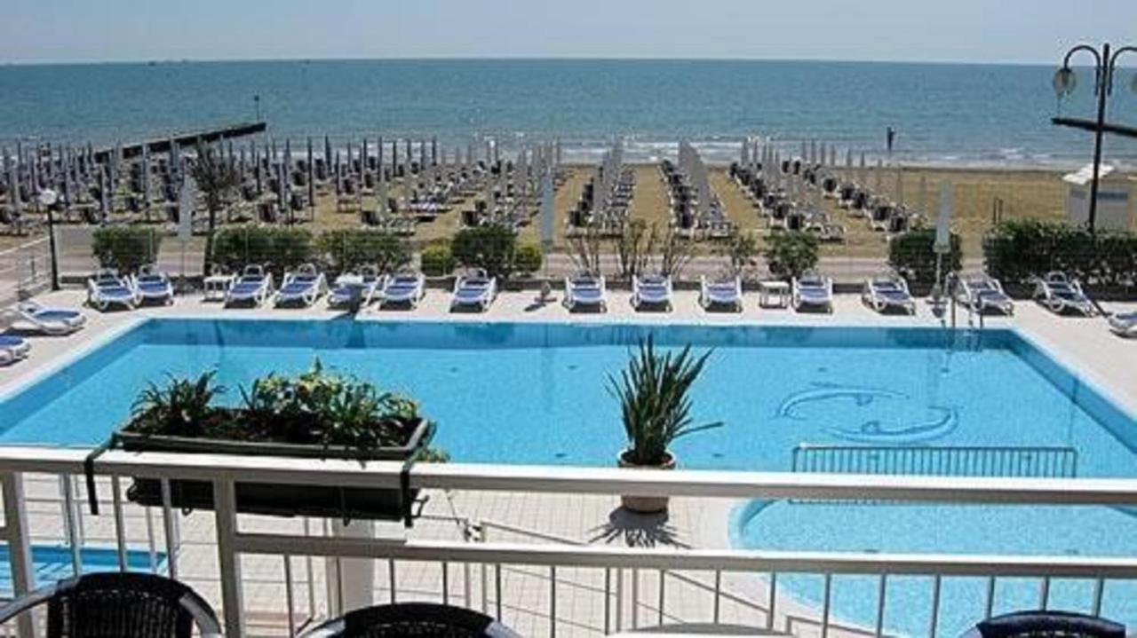 Hotel Condor Lido di Jesolo Exteriör bild