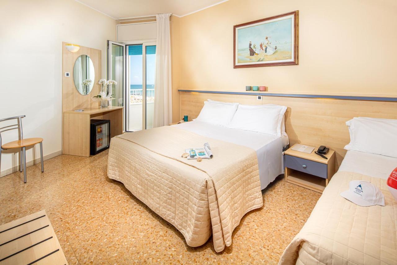 Hotel Condor Lido di Jesolo Exteriör bild