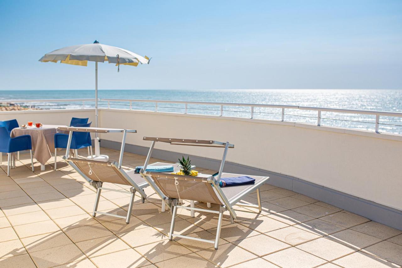Hotel Condor Lido di Jesolo Exteriör bild