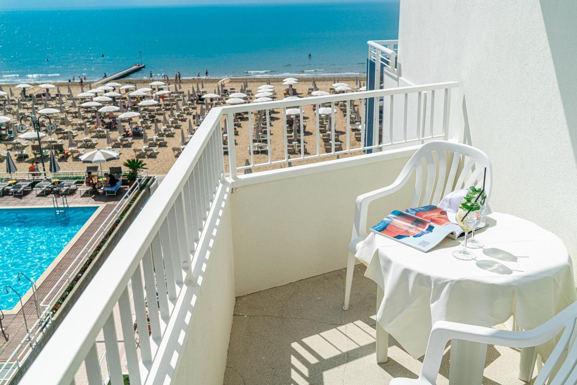 Hotel Condor Lido di Jesolo Exteriör bild